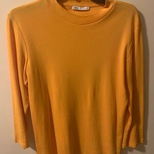 Zara Mustard Long Sleeve Crewneck Top
